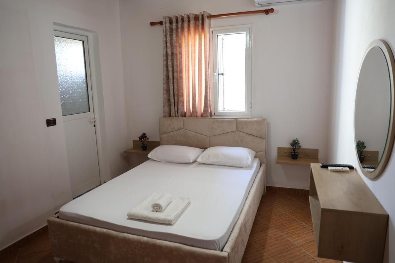 Apartments Villa Luti Stjar Extérieur photo